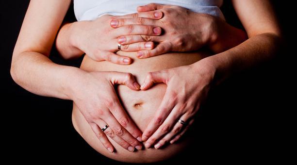 Imagen referencial. Estudios sugieren que se debe tomar cuenta el esfuerzo físico si desea un embarazo. Foto: Flickr/ Tatiana Vdb.