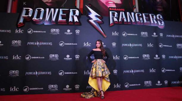 La actriz Becky G posa durante el estreno de la película Power Rangers en Ciudad de México (México). Foto: EFE