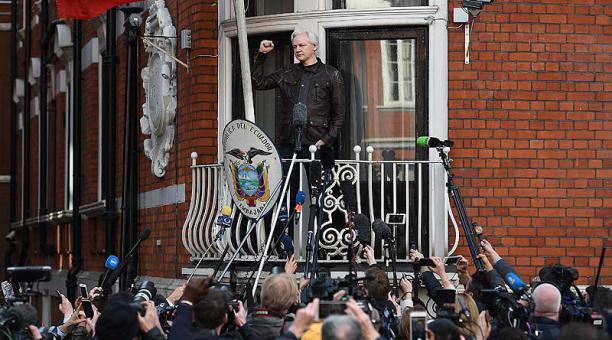 Julian Assange vive en la Embajada de Ecuador desde el 2012 cuando el Gobierno le concedió asilo. Foto: archivo EFE