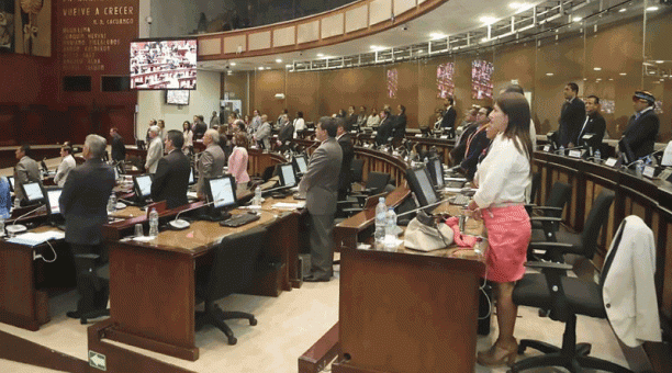 Ayer, el Pleno de la Asamblea se reunió por última vez antes de que arranque el receso legislativo. Foto: Flickr