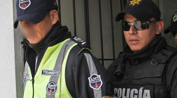El falso agente de tránsito fue puesto a las órdenes de la Policía Nacional. Foto: Eduardo Terán / ÚN
