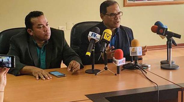 El diputado venezolano Carlos Valero dijo que está trabajando con las autoridades de Ecuador. Foto: Twitter Carlos Valero