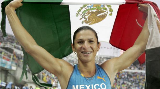 Ana Guevara consiguió una medalla de plata en los Juegos Olímpicos de Atenas 2004. Foto: Archivo