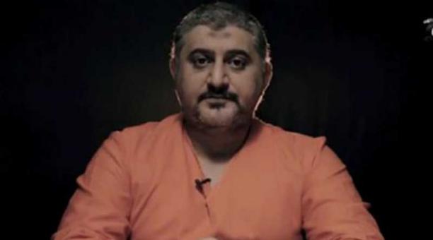 Uno de los prisioneros acusados de espionaje que aparecen en el video. Foto: Captura de video