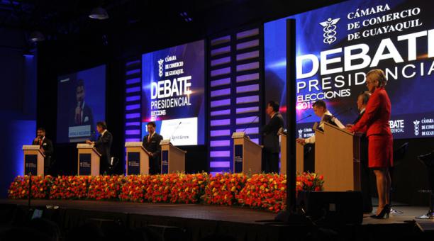 Debate presidencial en el Centro de Convenciones. Foto: Mario Faustos / ÚN