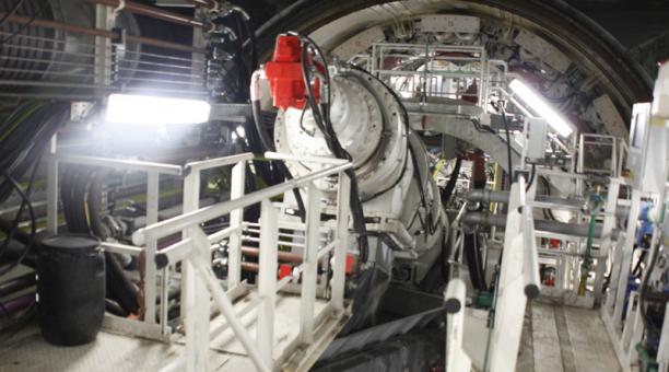 La tuneladora La Guaragua ya está lista para empezar a operar desde el norte de Quito. Foto: Roberto Peñafiel / ÚN