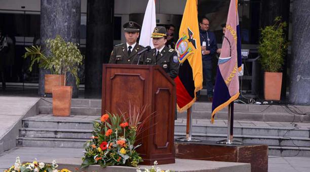Margarita Pereira (der.) es la nueva jefa de la Escolta Legislativa de la Asamblea Nacional. Foto: Tomada de Flickr del Ministerio del Interior
