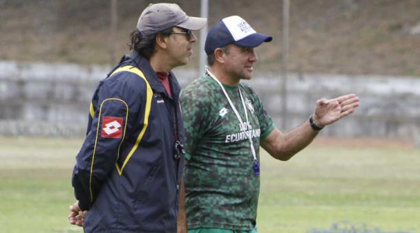 Sergio Panzardo y Eduardo Favaro (derecha) en uno de los entrenamientos de El Nacional. David Paredes / ÚN