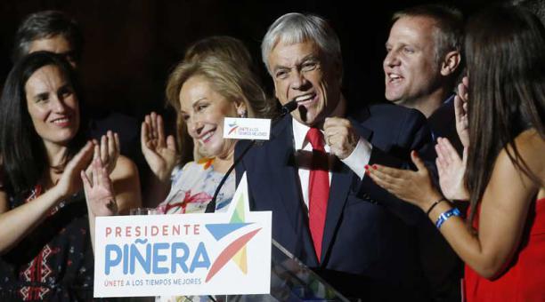 Seguidores de Sebastián Piñera salieron a las calles de Santiago a festejar. Foto: AFP