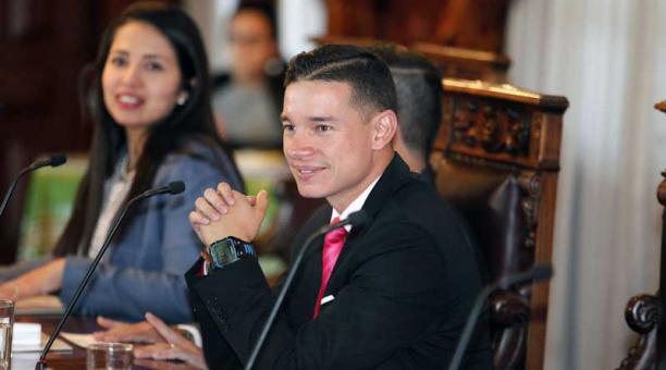 La Fiscalía formulará cargos en contra de exministro Espinel el 15 de enero del 2018. Foto: Archivo / ÚN
