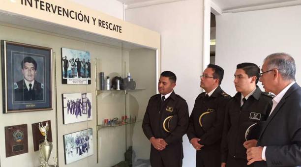 En las calles Cuenca y Mideros, en el Centro de Quito, está el museo de la Policía, donde se guardan documentos valiosos. Foto: Betty Beltrán / ÚN