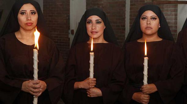 Monjitas carmelitas. Religiosas del Carmen Alto que oran por una mejor vida para todos.