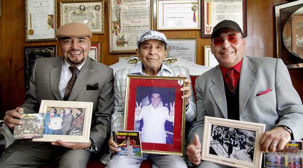 El pasado 11 de noviembre, Don Medardo (centro) celebró sus cinco décadas en la escena ecuatoriana. Foto: archivo ÚN