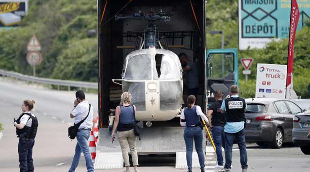 La Policía halló el helicóptero que el detenido utilizó para fugarse. Foto: EFE