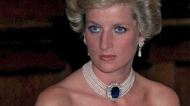 Al cumplirse 21 años de la muerte de la princesa Diana, sale nuevamente a la luz la supuesta carta en la que ella anuncia el accidente fatal. Foto: archivo EFE