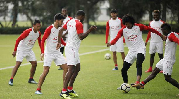 Los jugadores de Liga de Quito en una práctica en el complejo de Pomasqui. Foto: archivo / ÚN