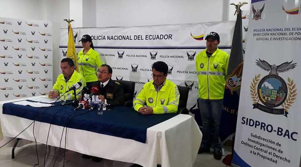 El General de la Policía, Enrique Espinosa, dio pormenores de los operativos realizados en Quito y Guayaquil. Foto: Twitter Policía