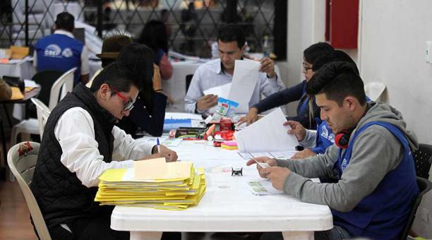 El CNE contabilizó un total de 80 281 candidatos inscritos para los comicios de marzo, a escala nacional. Foto: ÚN