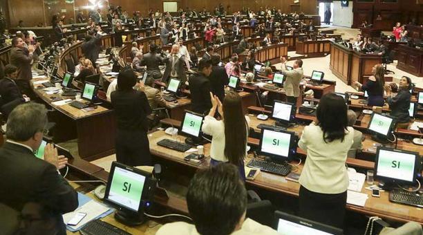 119 votos a favor (la totalidad de asambleístas presentes) se consignaron para ratificar el pago. Foto: cortesía Asamblea Nacional