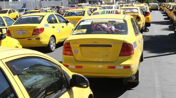 Imagen referencial. En el proceso de regularización de taxis, 12 905 personas fueron calificadas idóneas. Foto: archivo / ÚN