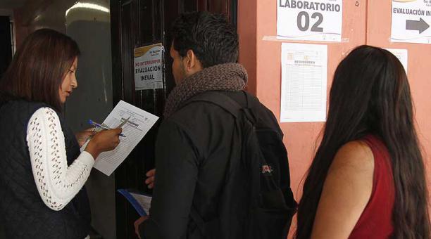 El examen Ser Bachiller fue tomado este año en Quito en enero. A fin de año escolar habrá otro. Foto: archivo / ÚN