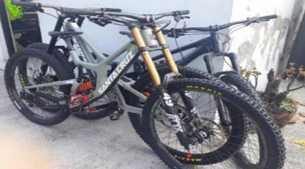 Las bicicletas fueron encontradas en un inmueble de Cotocollao (norte de Quito). Foto: Twitter Policía Nacional