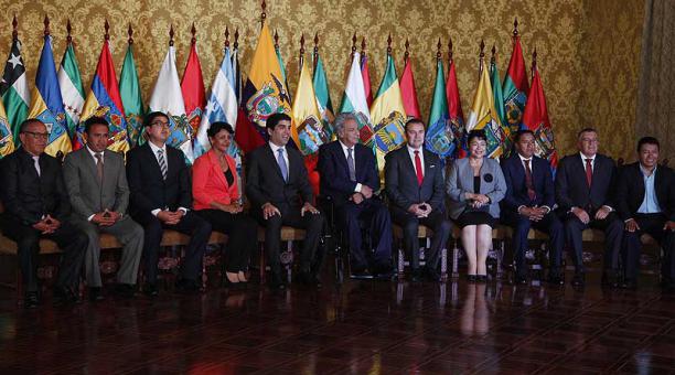 El presidente Lenín Moreno se fotografió con todos los alcaldes electos. Foto: Galo Paguay / ÚN