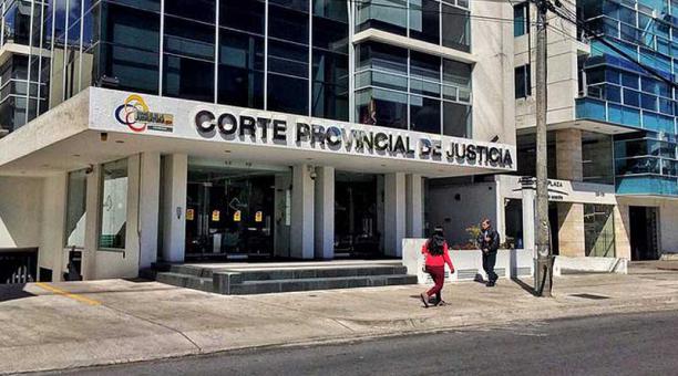 El proceso legal del joven se realizó en la Corte Provincial de Justicia de Pichincha. Foto: Twitter Fiscalía