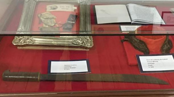 En el Centro Cultural se pueden econtrar tesoros como el machete con el que asesinaron al expresidente Gabriel García Moreno