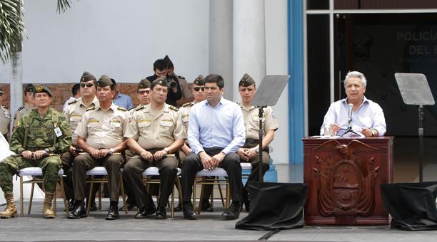 El presidente Lenín Moreno anunció que los militares saldrán a las vías.