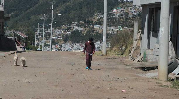 La gente del barrio María Guadalupe se queja de que las calles son de tierra. Foto: Eduardo Terán / ÚN