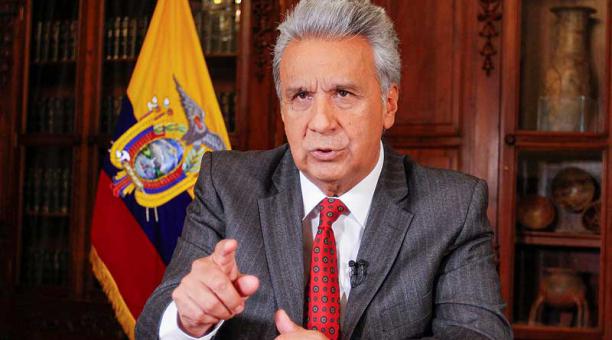 A través de una cadena de radio y televisión, Moreno se refirió a los ‘ajustes’ que realizará el Gobierno para superar la crisis económica del país. Foto: EFE / Presidencia de Ecuador