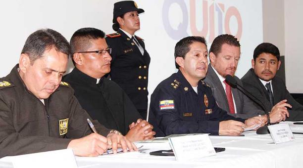 Autoridades civiles y religiosas ofrecieron detalles sobre los detalles de la peregrinación a El Quinche. Foto: Eduardo Terán / ÚN
