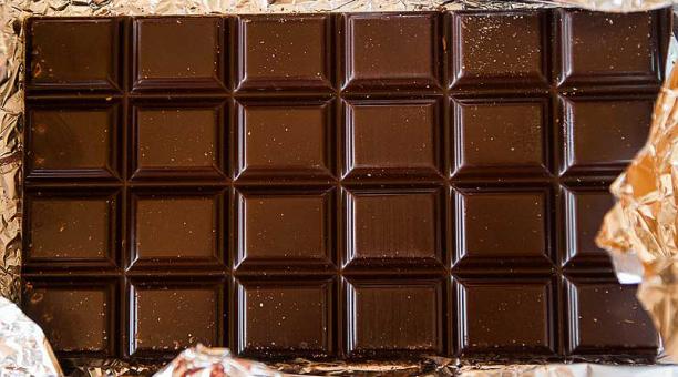 Imagen referencial. La alarma solo saltó cuando las 20 toneladas de chocolate no llegaron a su destino en el tiempo previsto. Foto: Pixabay