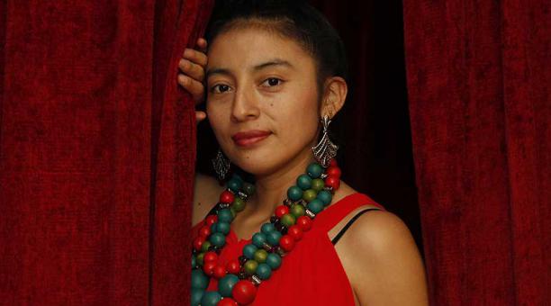 El nuevo trabajo de Mariela Condo contiene  una variedad  de géneros, para dar una vuelta a las raíces de la música ecuatoriana. Foto: archivo / ÚN