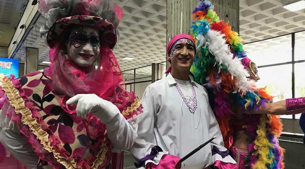 Delegaciones nacionales e internacionales participarán en el primer 'Carnavalfff'. Foto: Edwing Encalada / ÚN