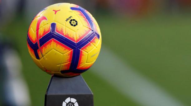 El fútbol profesional en España se volverá a jugar desde el 11 de junio del 2020. Foto: Reuters