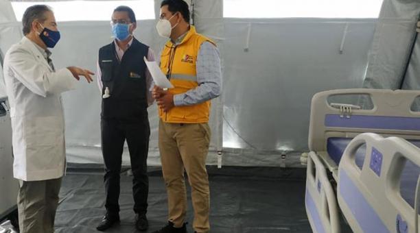 El ministro de Salud, Juan Carlos Zevallos, ha realizado varios recorridos en el país por la pandemia. Foto: cortesía