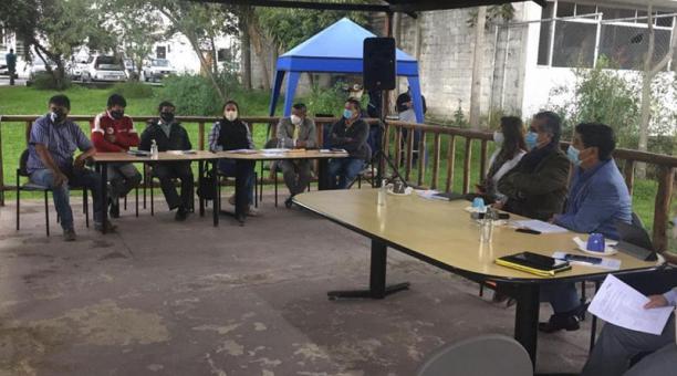 Moradores y organizaciones del noroccidente del Distrito se reunieron con el alcalde Jorge Yunda. Foto: cortesía  comunidades del Chocó Andino