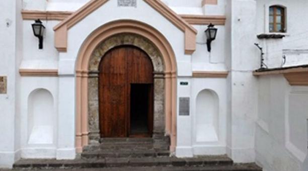 El templo de las agustinas está ubicado en la calle Benalcázar, entre Carchi  y Galápagos. Foto: Cortesía Municipio de Quito