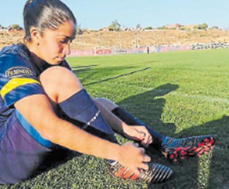 Ámbar Torres, la 10 de Ecuador, en un entrenamiento con la Selección ecuatoriana de fútbol.