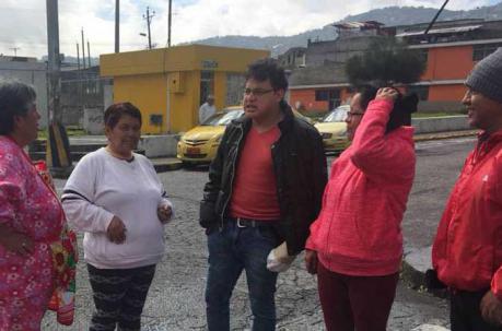 Vecinos de la Quito Sur se quejaron de lo que consideran un mal servicio de la Policía en la zona.Foto: Eduardo Terán / ÚN