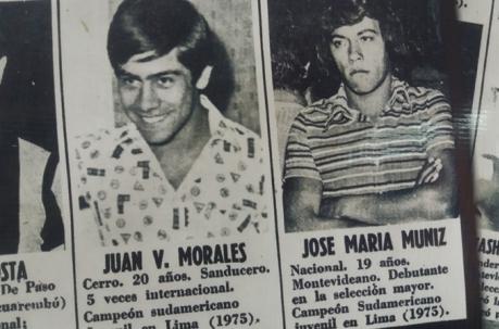 Muniz debutó con la camsieta uruguaya a los 19 años. Foto: Archivo particular del exjugador.
