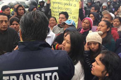 Los moradores de Pueblo Banco protestaron por segundo día consecutivo. Foto: ÚN