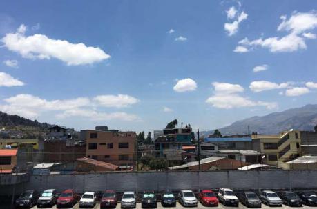 Fotografía del cielo de Quito tomada desde las instalaciones de Últimas Noticias