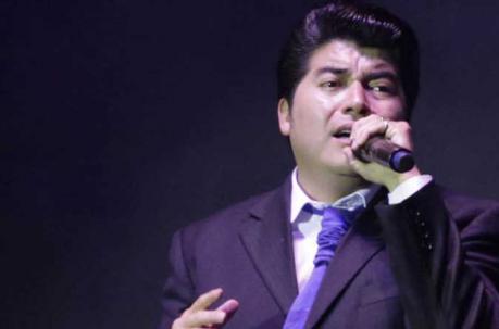 El cantante ecuatoriano Gerardo Morán, conocido como 'El más querido'. Foto: Archivo / ÚN