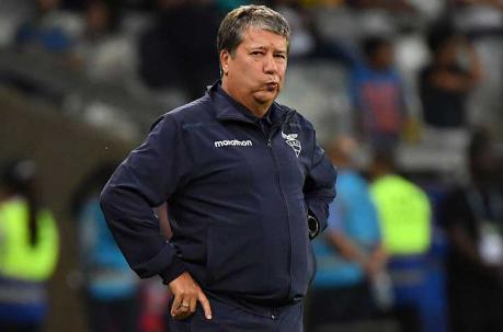 El ‘Bolillo’ Gómez se excusó de la derrota en la transición que pasa el fútbol ecuatoriano en estos meses. Foto: AFP