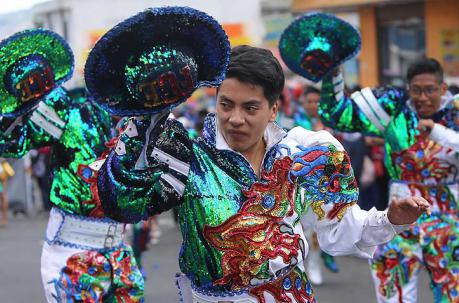 La tradición boliviana llegó a La Ecuatoriana. Foto: Vicente Costales / ÚN