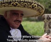 Vicente Fernández le canta a Hillary Clinton. Foto: Captura