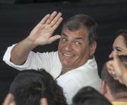 El presidente Rafael Correa concedió el indulto a tres militares sentenciados a un año de cárcel por sabotaje y terrorismo realizados durante las protestas del 30 de septiembre del 2010. Foto: Enrique Pesantes / ÚN